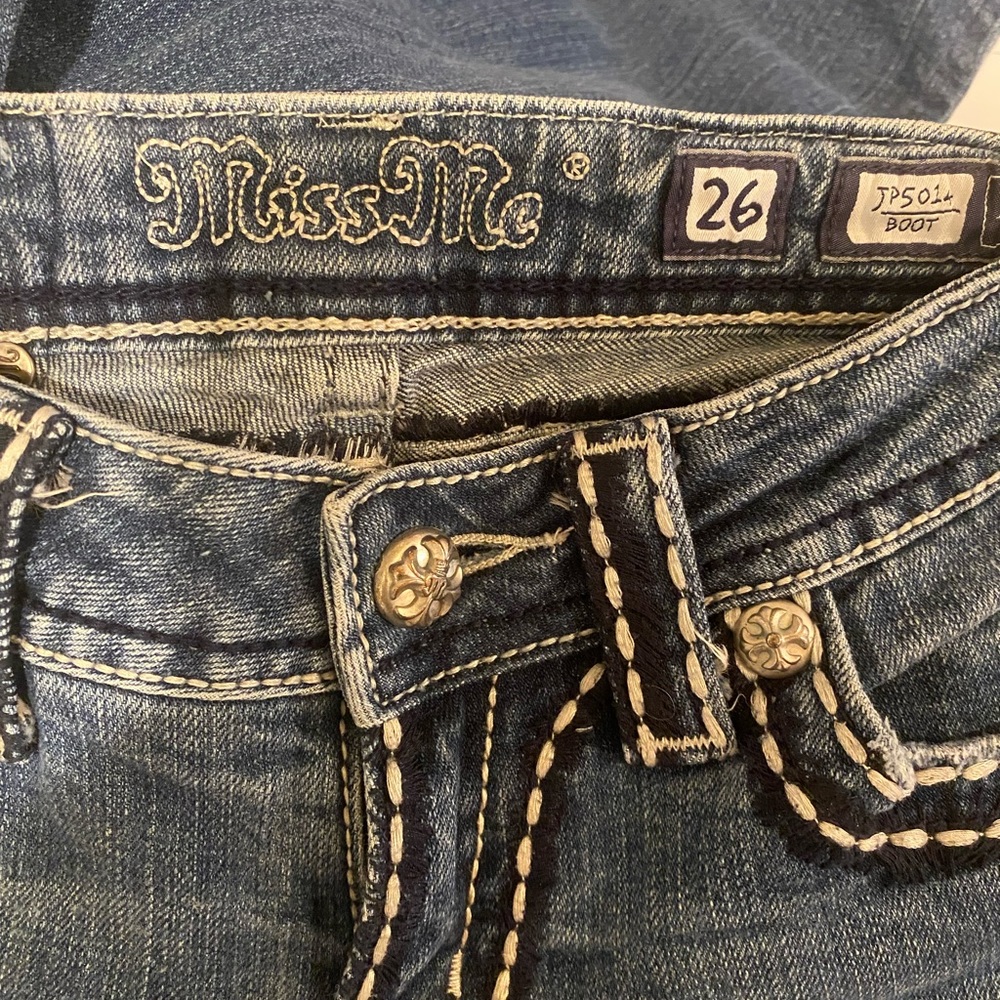 Miss Me	Low-Rise Distressed 5 Pocket Boot Cut Jeans - Picture 8 of 10